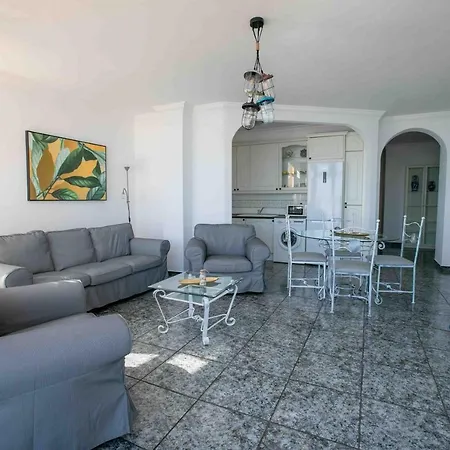 La Buena Vida, By Comfortable Luxury Apartmán